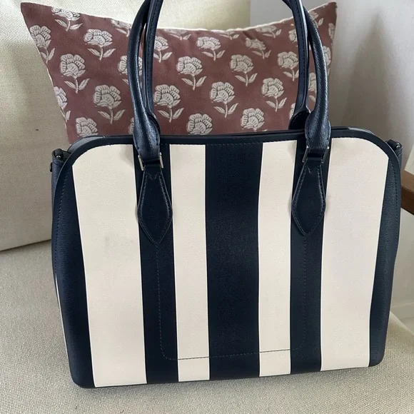 Kate Spade Navy and Cream Striped Purse - Picture 2 of 11